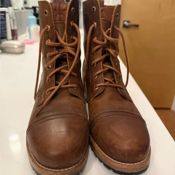Patina—Brown Lace-Up Leather Boots - Picture 3 of 7